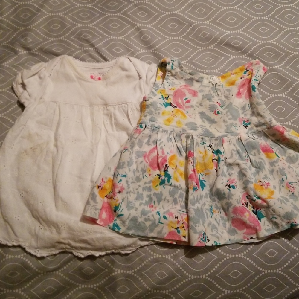 2 cute dresses white and floral